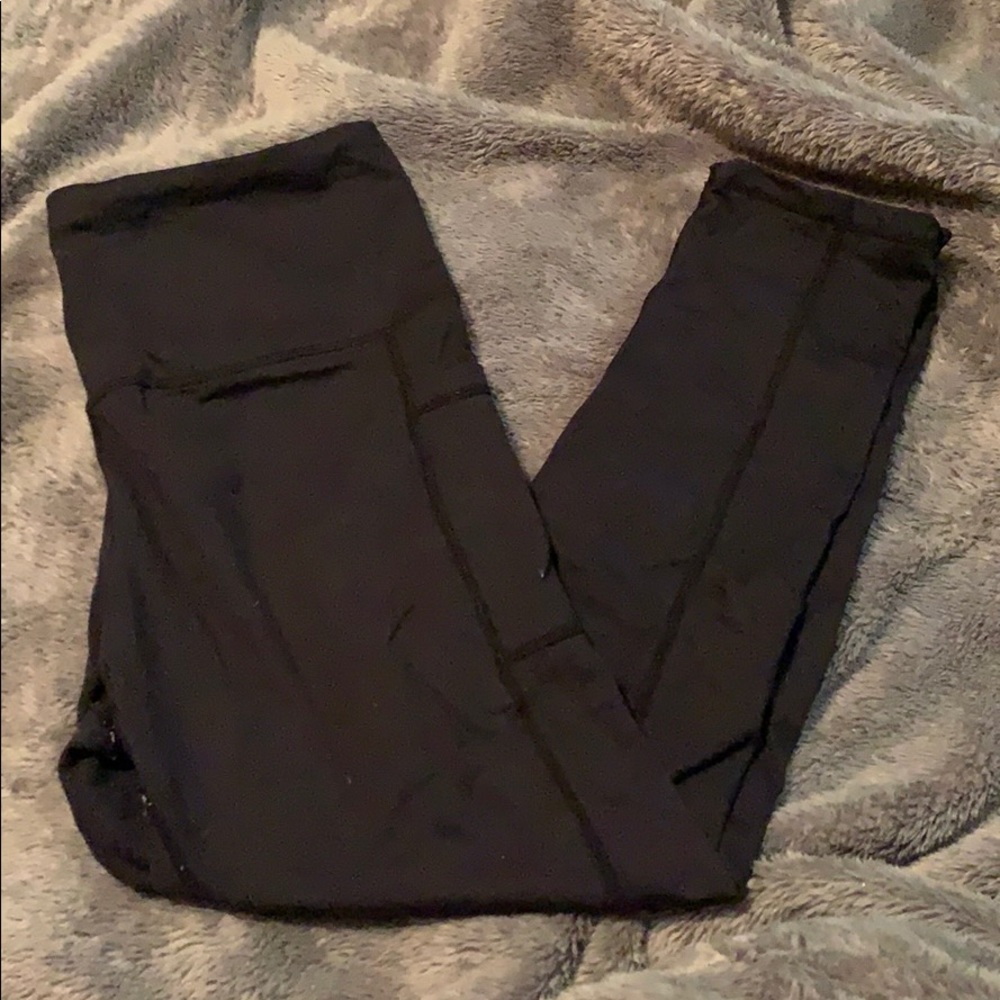 Black leggings